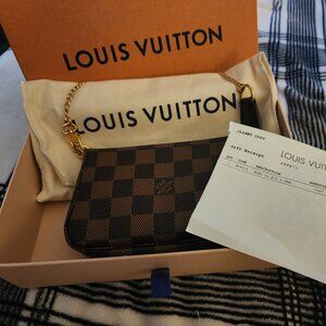 Louis Vuitton Mini Pochette Accessories Ebene
